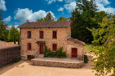 Gîte 8 personnes avec piscine au Domaine de Vieillecour